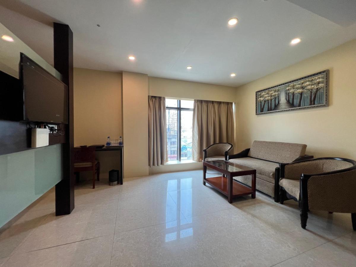 Hotel O2 Oxygen Kolkata Eksteriør bilde